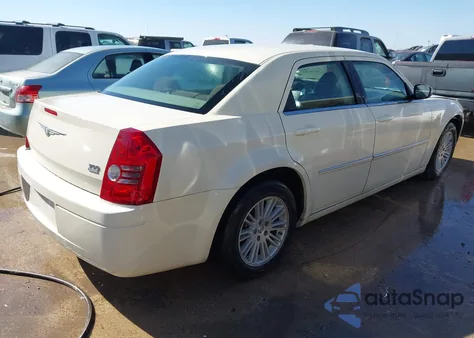2009 Chrysler 300 Lx from USA, damaged, VIN 2C3KA43D49H598389